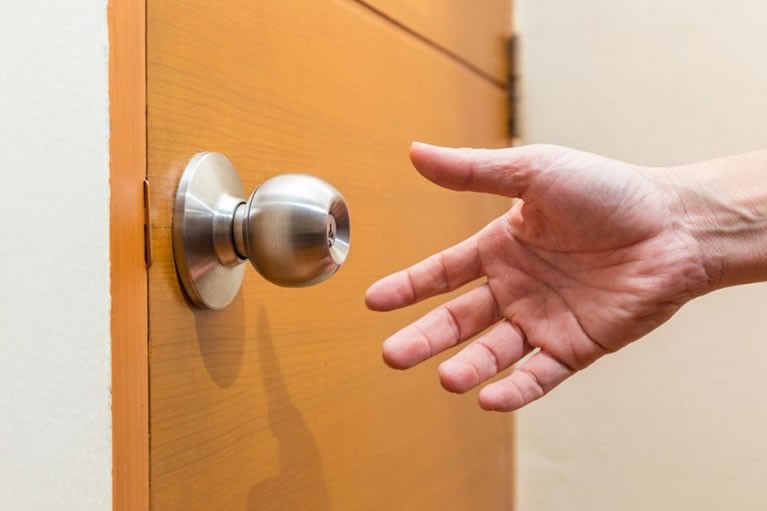 Cerajero de Sevilla 24h - Tener una casa asegurada comienza con tener buenas cerraduras